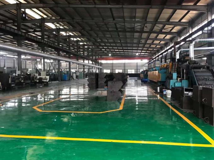Jiaxing City Qunbang Hardware Co., Ltd ligne de production en usine 4